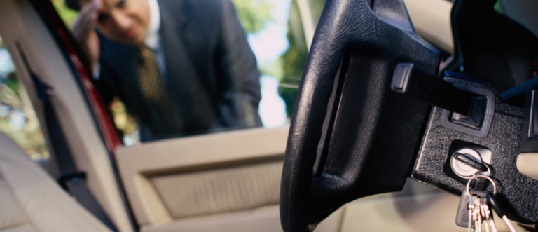 24 hour car locksmith in Airdrie